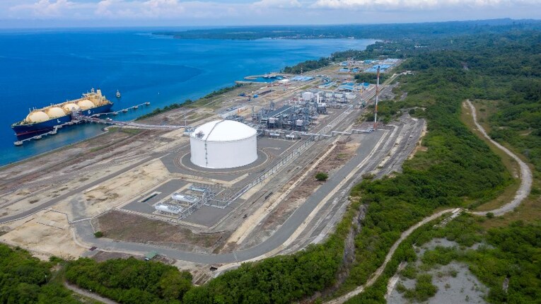 Fasilitas LNG Donggi Senoro di Kabupaten Banggai, Sulawesi Tengah. Sumber: Website PT Donggi Senoro LNG.