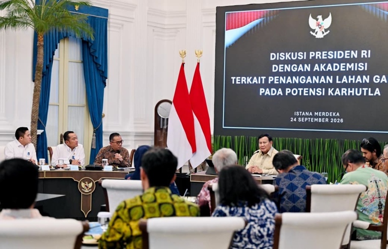 Presiden Prabowo Subianto menggelar diskusi dengan akademisi dan pakar di Istana Merdeka, Jakarta, pada Kamis (24/9/2026). BPMI Setpres/Laily Rachev