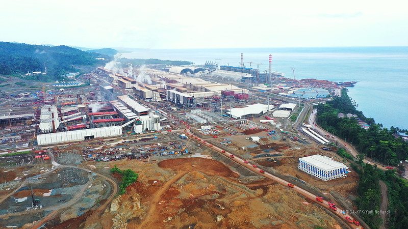 Tampak dari ketinggian kawasan industri terpadu PT Indonesia Weda Industrial Park (IWIP), Halmahera Tengah, Maluku Utara. Foto: Auriga Nusantara.